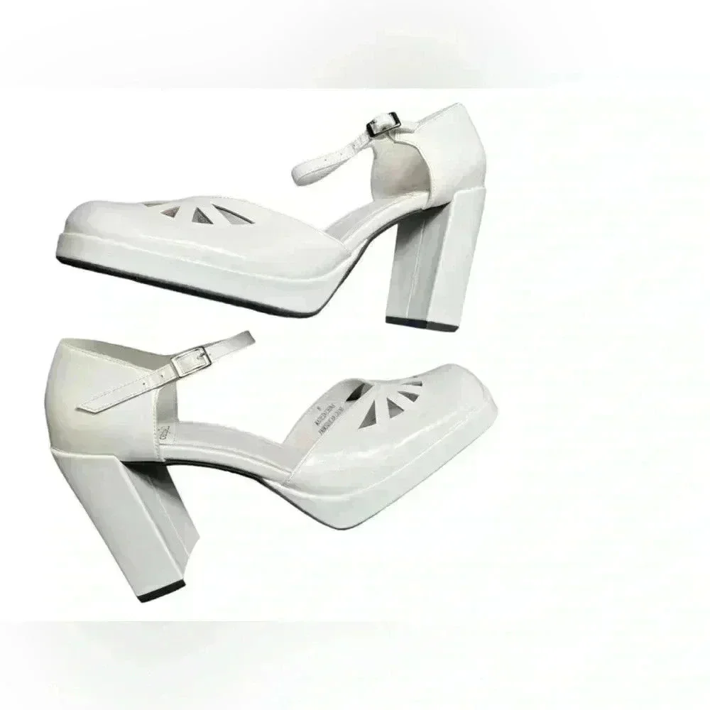 Jeffrey Campbell White Maxxed platform, Mary Jane size 8 $115 Brand New